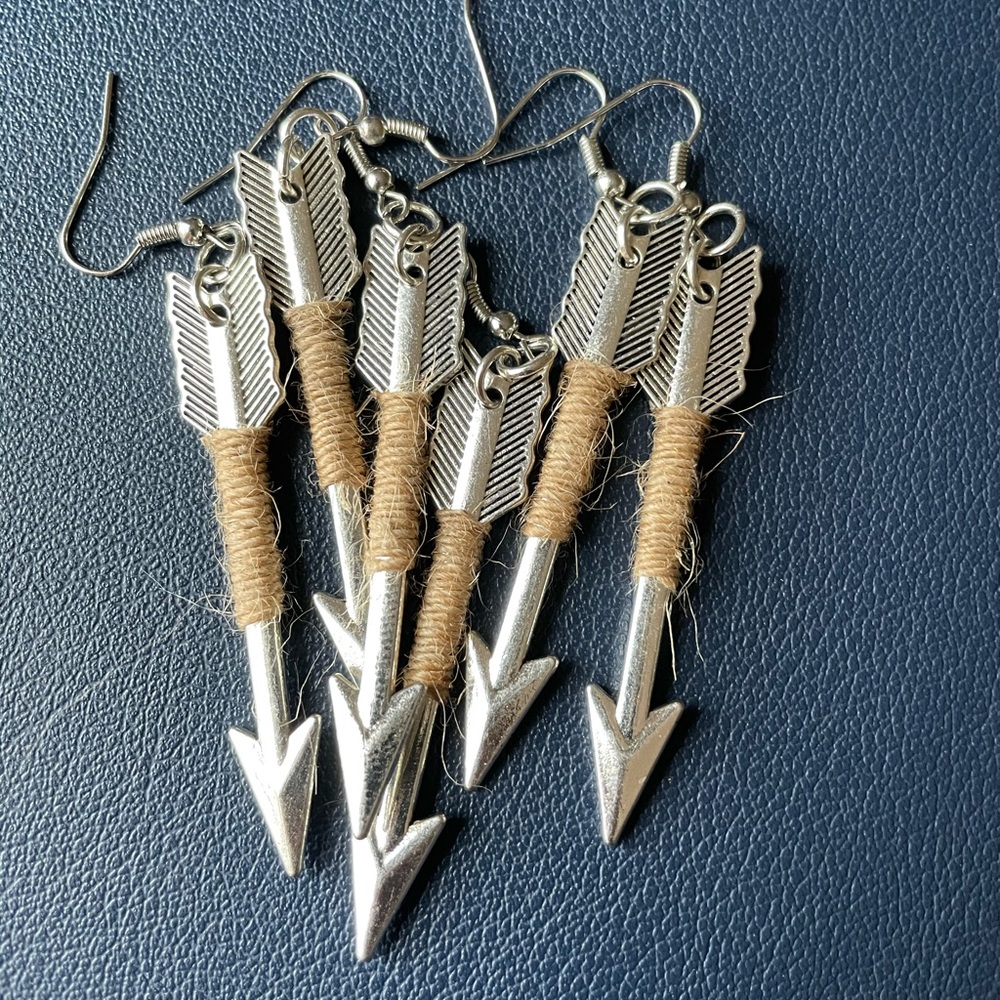 VINTAGE ARROW EARRINGS **HANDMADE**